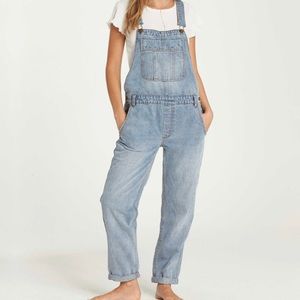 Billabong painter overalls